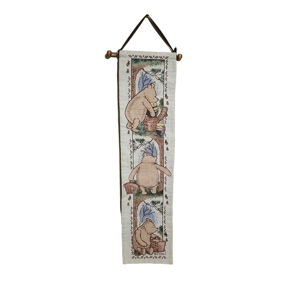 Disney Crown Crafts Winnie the Pooh Hanging Tapestry 34"L x 8.5"W